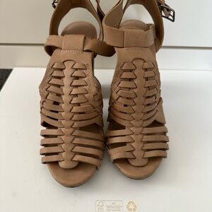 Women's Tan Strappy Block Heel